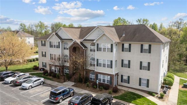 125 James Road 1B, High Point, NC 27265