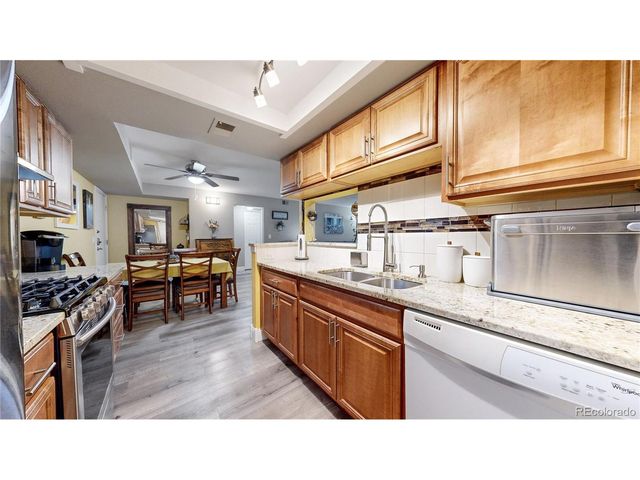 491 S Kalispell Way 305, Aurora, CO 80017