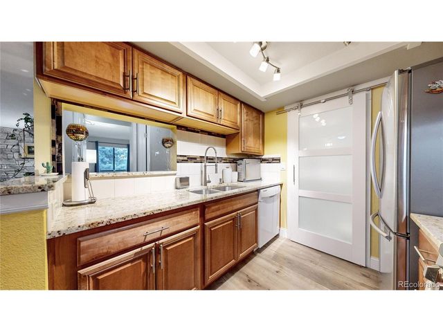 491 S Kalispell Way 305, Aurora, CO 80017