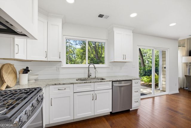 60 Whitlock Square SW, Marietta, GA 30064