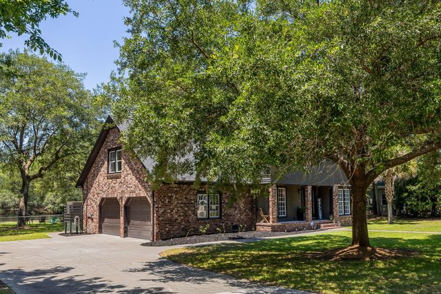 2260 Forest Lakes Boulevard, Charleston, SC 29414
