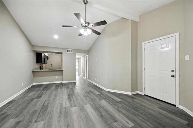 8545 Midpark Road 66, Dallas, TX 75240