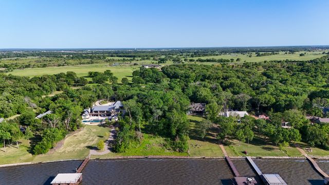 307 Sun Valley, Mabank, TX 75147