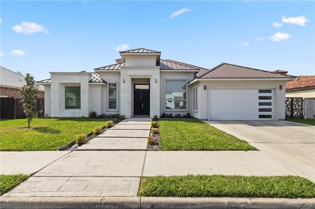 1523 N Aransas Street, Alton, TX 78573