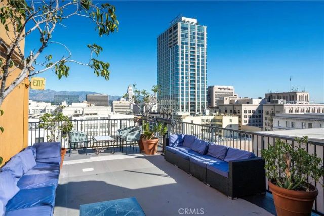 312 W 5th 907, Los Angeles, CA 90013