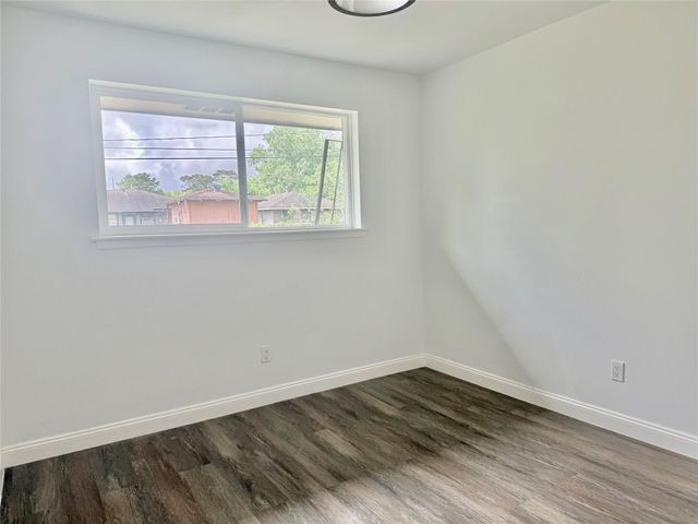 7706 Lakewood Drive, Houston, TX 77016