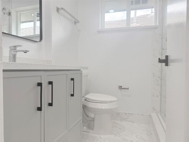 7706 Lakewood Drive, Houston, TX 77016