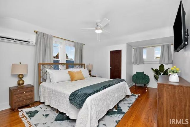 1933 Inglewood Place, South Bend, IN 46616