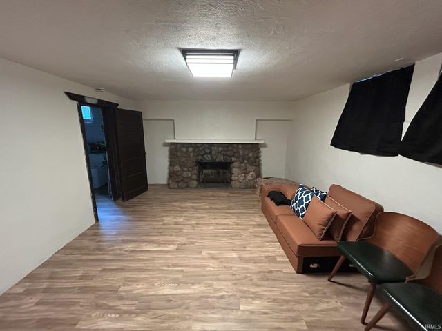 1933 Inglewood Place, South Bend, IN 46616