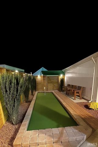 1933 Inglewood Place, South Bend, IN 46616