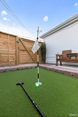 1933 Inglewood Place, South Bend, IN 46616