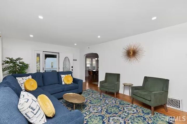 1933 Inglewood Place, South Bend, IN 46616