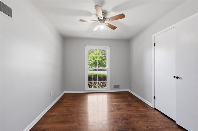 6301 E 109th Terrace, Kansas City, MO 64134
