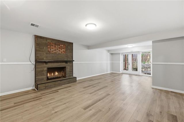 6301 E 109th Terrace, Kansas City, MO 64134