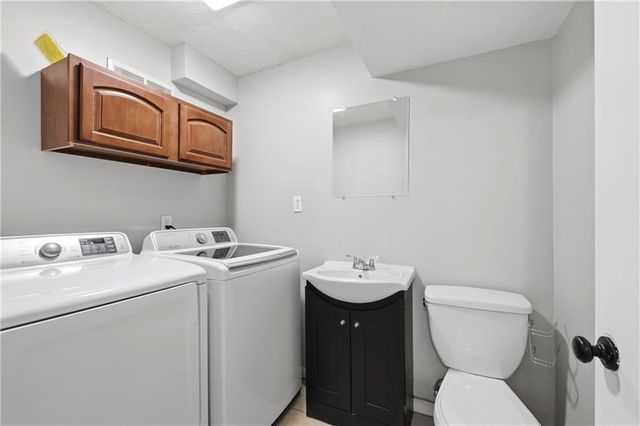 6301 E 109th Terrace, Kansas City, MO 64134