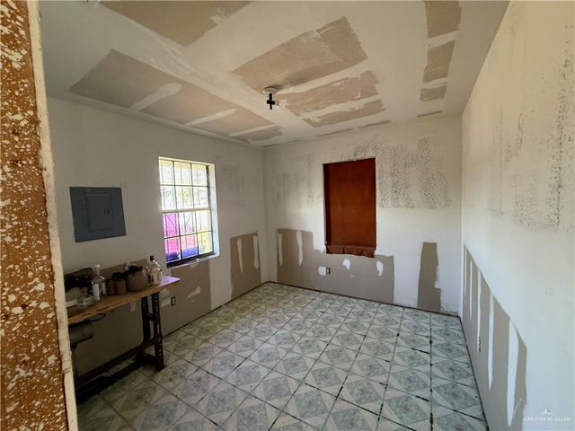 2612 Helena Avenue, Mcallen, TX 78503