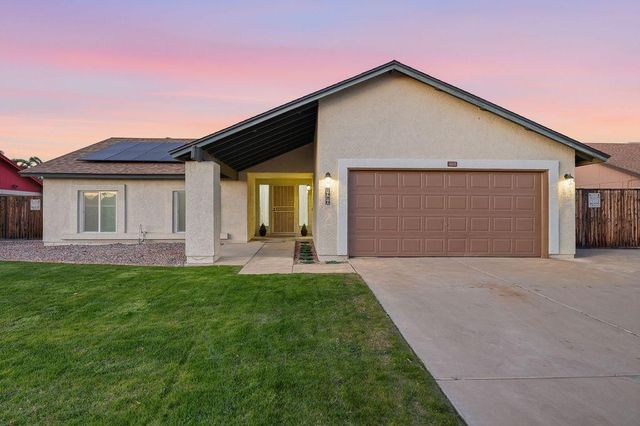 7926 W Dahlia Drive, Peoria, AZ 85381
