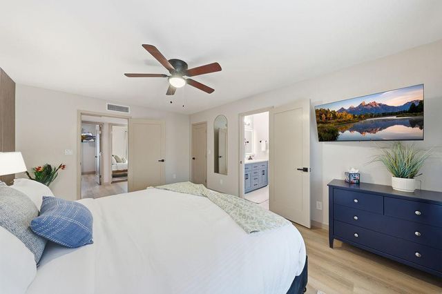 7926 W Dahlia Drive, Peoria, AZ 85381
