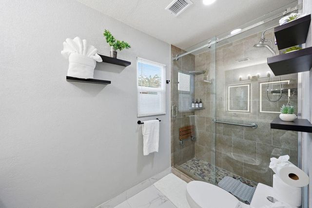 7926 W Dahlia Drive, Peoria, AZ 85381
