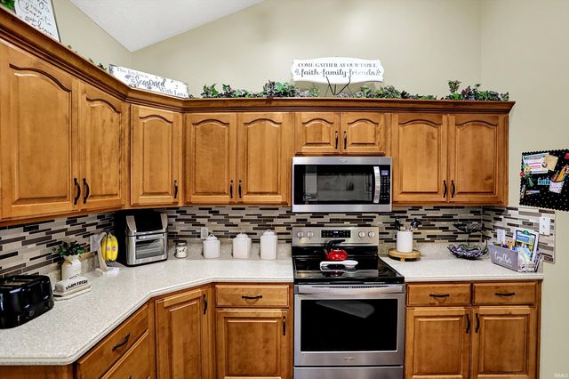 1502 Sutton Street, Alexandria, IN 46001