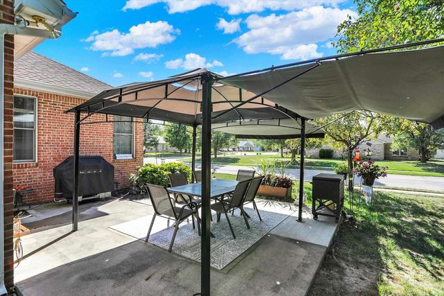 1502 Sutton Street, Alexandria, IN 46001
