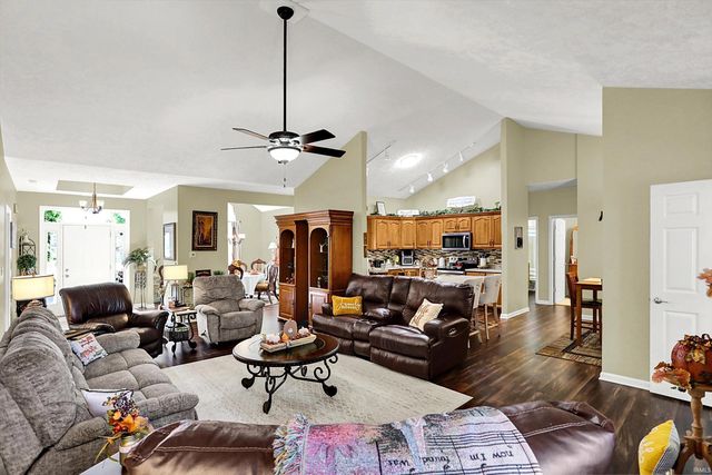 1502 Sutton Street, Alexandria, IN 46001