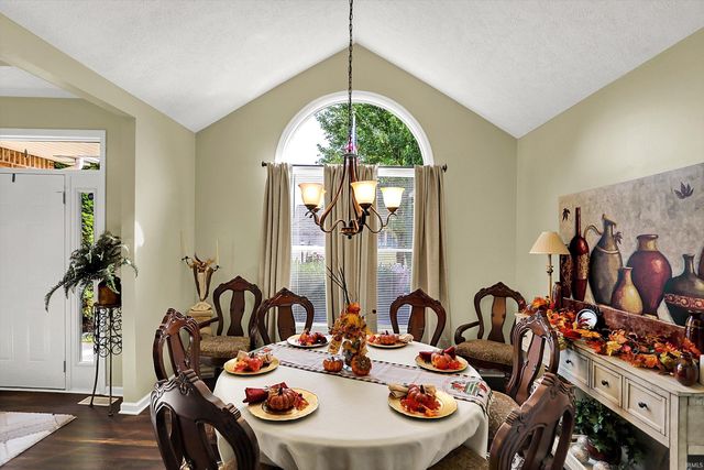 1502 Sutton Street, Alexandria, IN 46001
