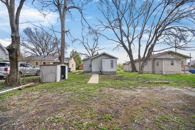 4004 2nd Avenue, Des Moines, IA 50313