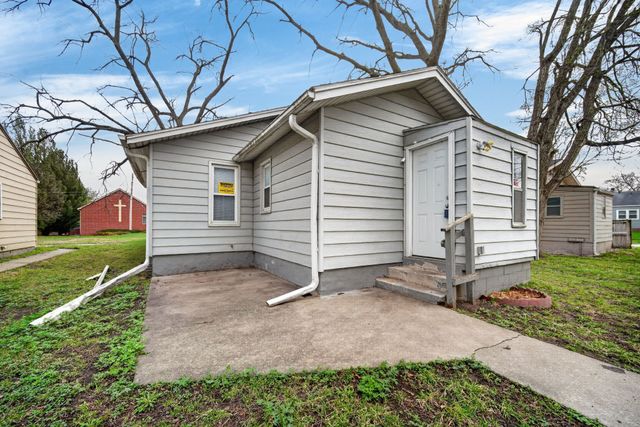 4004 2nd Avenue, Des Moines, IA 50313