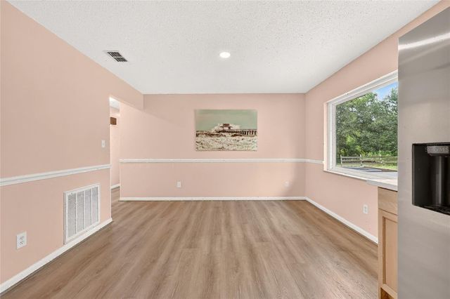 11281 N CIRCLE M AVENUE, Dunnellon, FL 34433