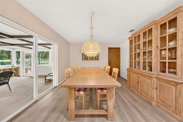 11281 N CIRCLE M AVENUE, Dunnellon, FL 34433