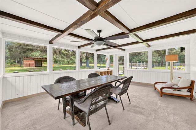 11281 N CIRCLE M AVENUE, Dunnellon, FL 34433