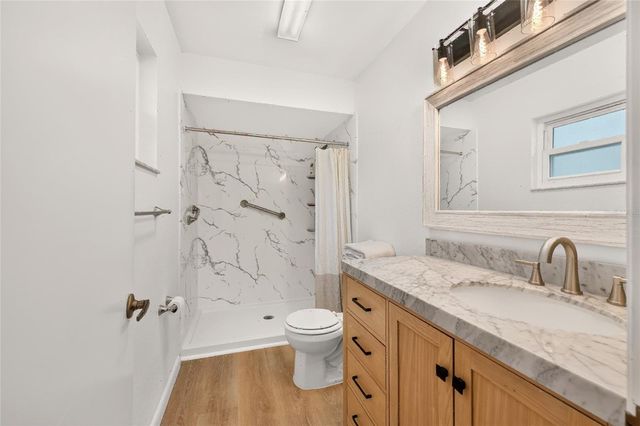 11281 N CIRCLE M AVENUE, Dunnellon, FL 34433