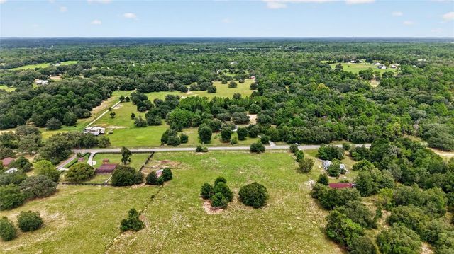 11281 N CIRCLE M AVENUE, Dunnellon, FL 34433