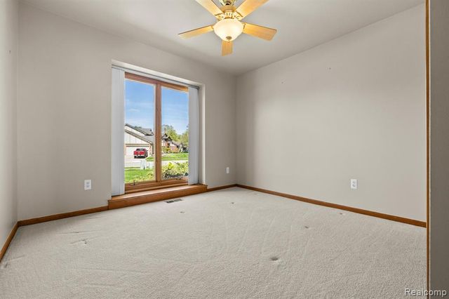 37781 Pickford Drive, Livonia, MI 48152