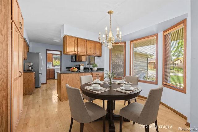 37781 Pickford Drive, Livonia, MI 48152