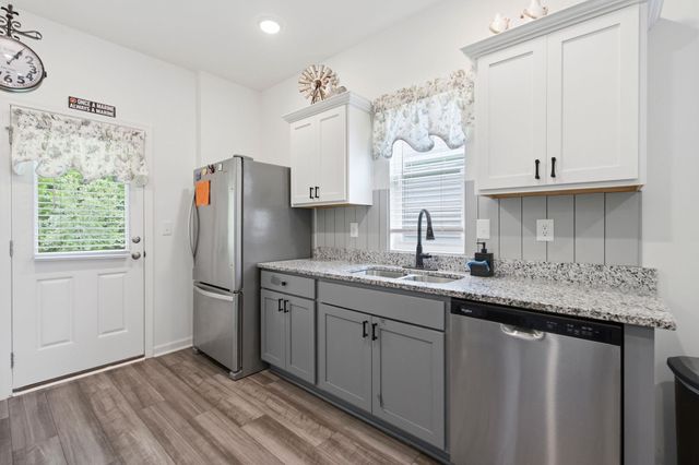 152 Plantersfield Dr., Conway, SC 29526