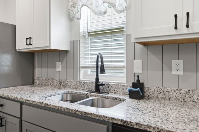 152 Plantersfield Dr., Conway, SC 29526