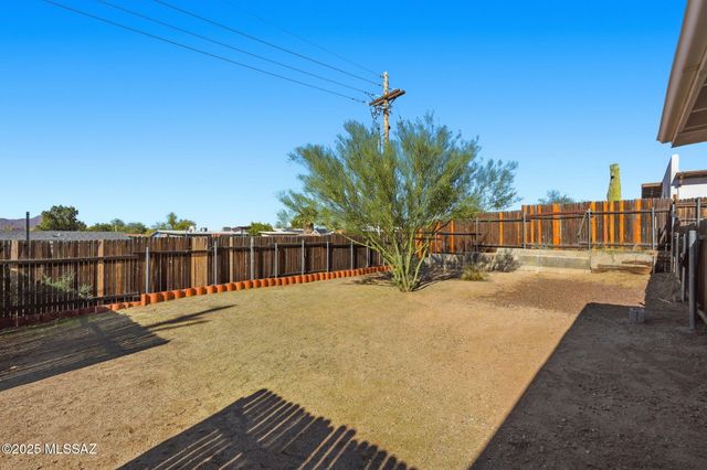 4170 W Mars Street, Tucson, AZ 85741