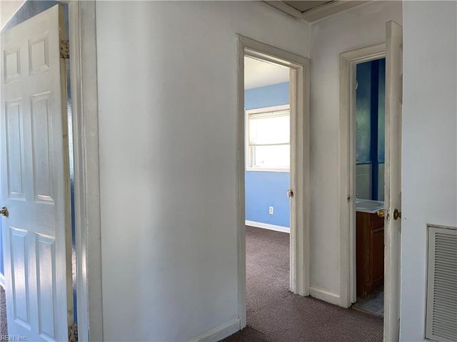 403 Dwight DR, Portsmouth, VA 23701