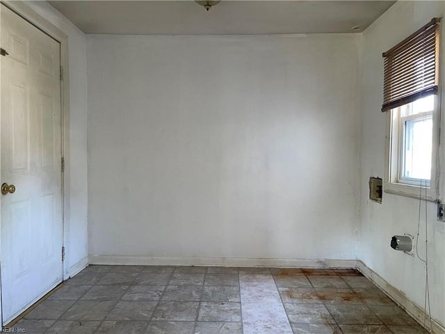 403 Dwight DR, Portsmouth, VA 23701