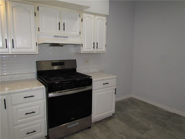 176 Selye Terrace, Rochester, NY 14613
