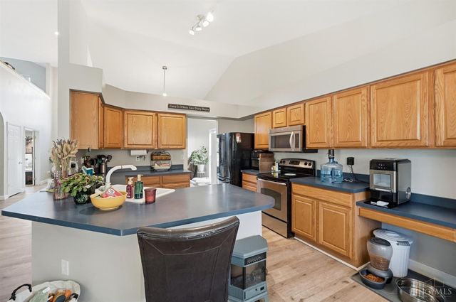 12173 Crestfield Court, Symmes Twp, OH 45249