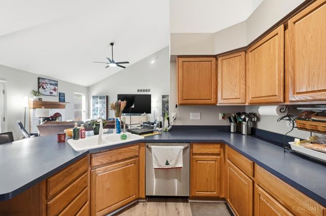 12173 Crestfield Court, Symmes Twp, OH 45249