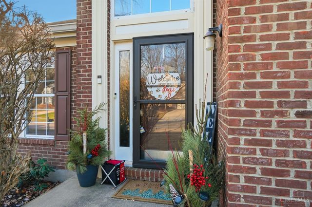 12173 Crestfield Court, Symmes Twp, OH 45249