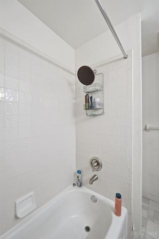 12173 Crestfield Court, Symmes Twp, OH 45249