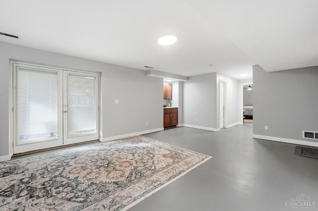 12173 Crestfield Court, Symmes Twp, OH 45249