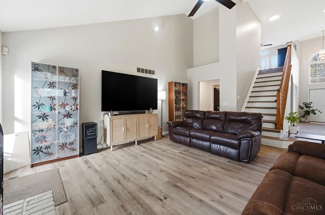 12173 Crestfield Court, Symmes Twp, OH 45249