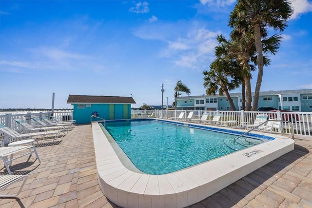 117 7TH STREET N 35, Bradenton Beach, FL 34217