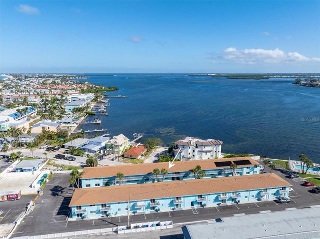 117 7TH STREET N 35, Bradenton Beach, FL 34217